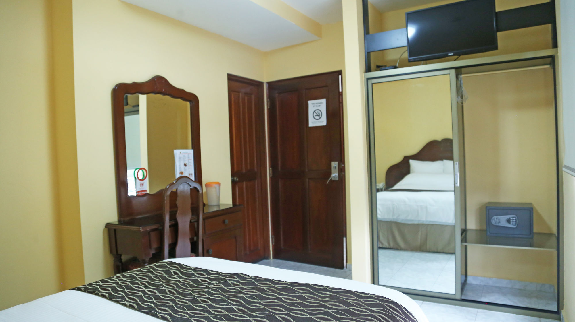 Hotel San Remo Panama-Stad Buitenkant foto